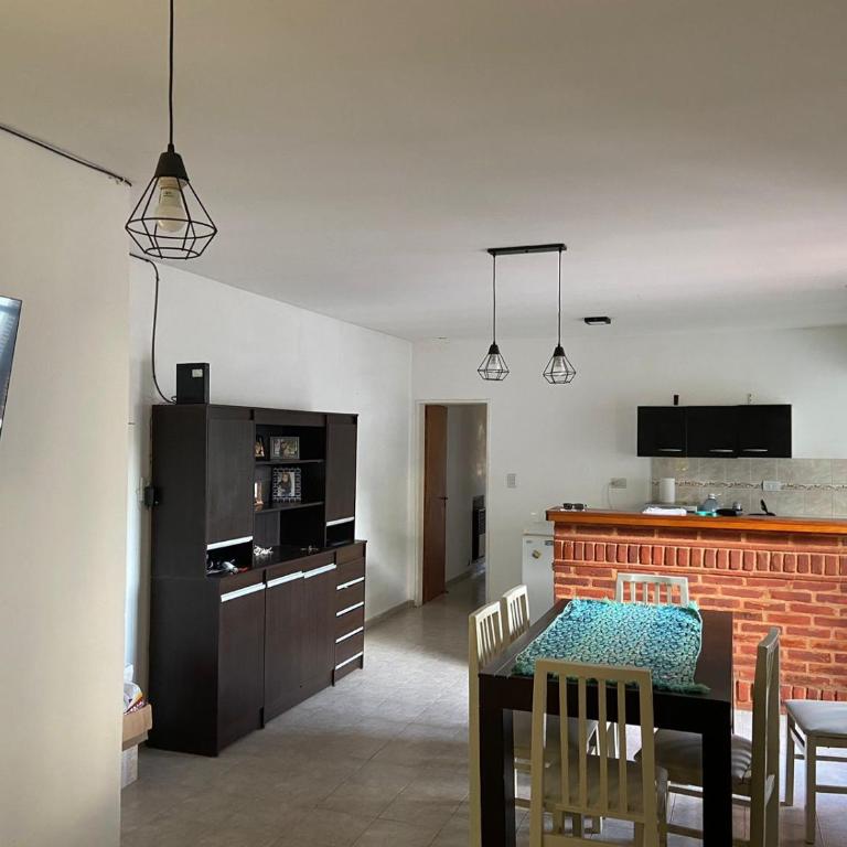 Cómodo departamento en Colón (B) con parrilla - Two-Bedroom Apartment - 3