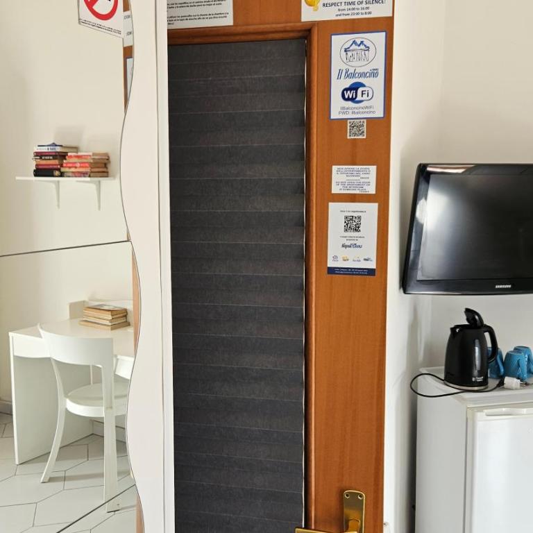 Il Balconcino - Triple Room with Balcony - 7