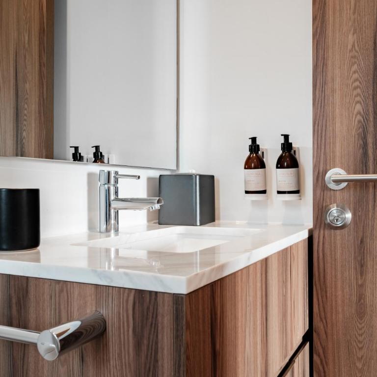 Lumina at Taman Condesa - Two-Bedroom Apartment - 21