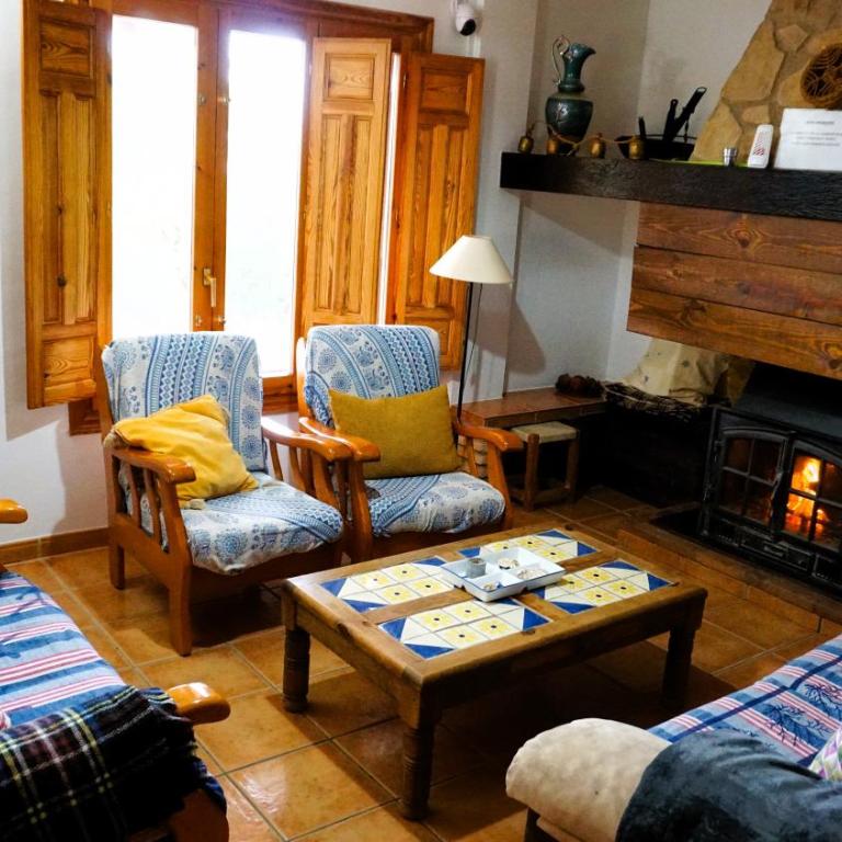 CAZORLA, CASA RURAL LA GUINDALERA - Three-Bedroom House - 19