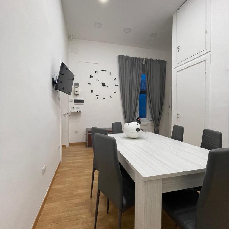 Pontecorvo 26 - Appartamento con 3 Camere da Letto - 11