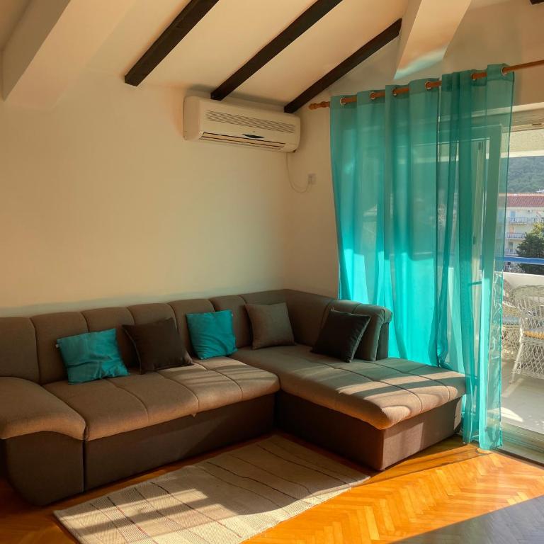 Adok stan - Apartman sa 1 Spavaćom Sobom - 1