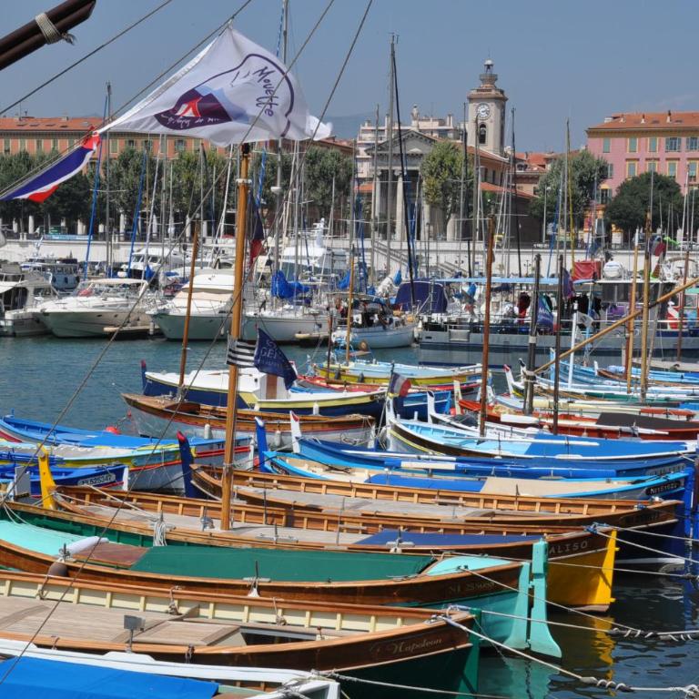 Charmant studio tout proche du port - Studio - 23