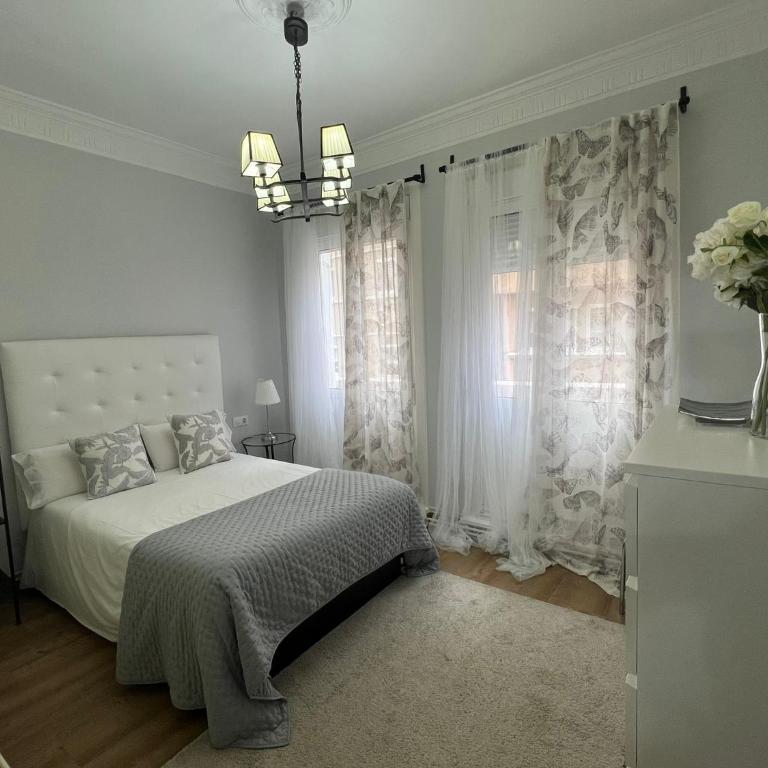 Amplio y céntrico piso con patio. - Apartamento - 17