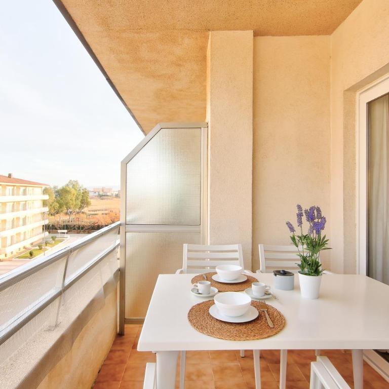 Apartament Star 412 - Apartment with Balcony - 3
