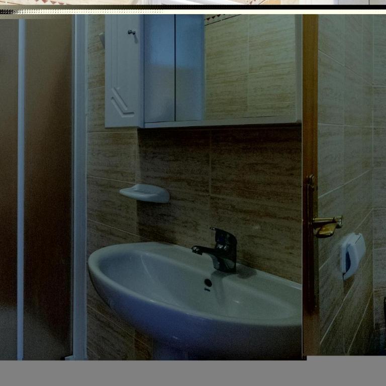 Gorgeous Apartment In Nerja - Apartamento de 2 dormitorios - 15