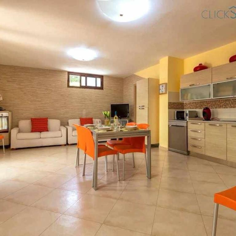 Alghero Villa Maestrale con veranda coperta giardino 4 camere 3 bagni - Casa Vacanze con 4 Camere da Letto - 21