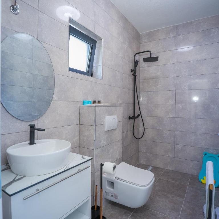 Rajska dolina Budva - Standardna Vila - 23