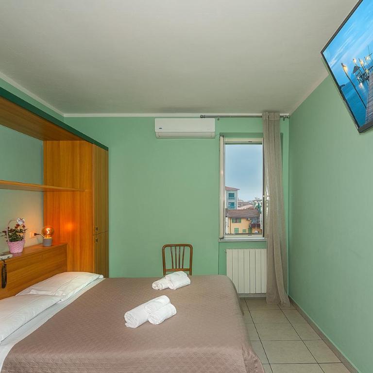 Hotel Villa Benvenuti - Camera Tripla - 4