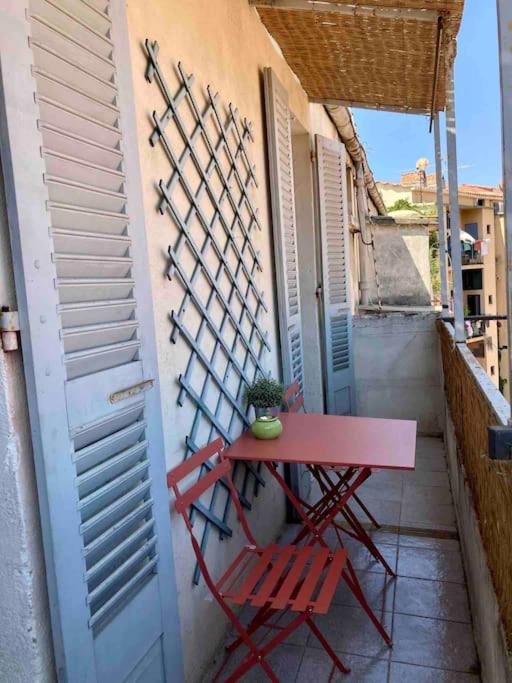 F3 de charme centre ville Ajaccio - Apartment mit 2 Schlafzimmern - 20