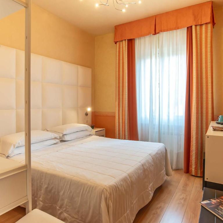 Hotel Jane - Double or Twin Room - 7