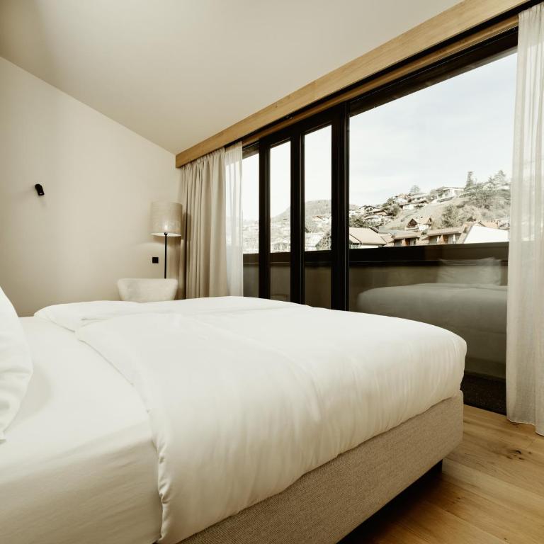 ADLER Historic Guesthouse - Camera Matrimoniale con Balcone e Vista Panoramica - 2