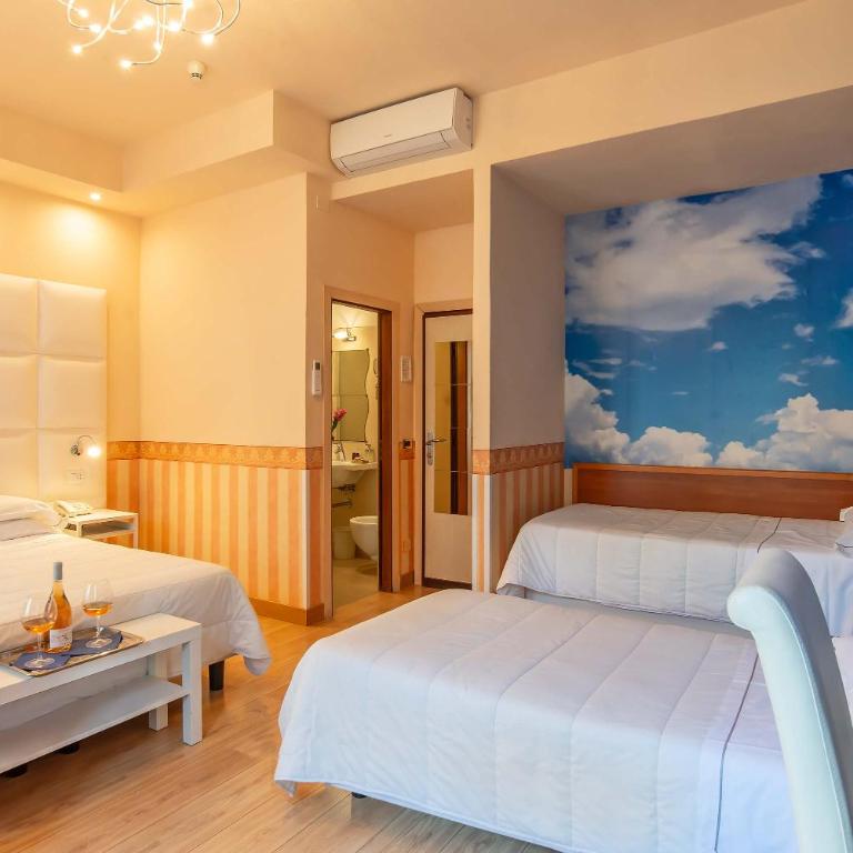 Hotel Jane - Quadruple Room - 6