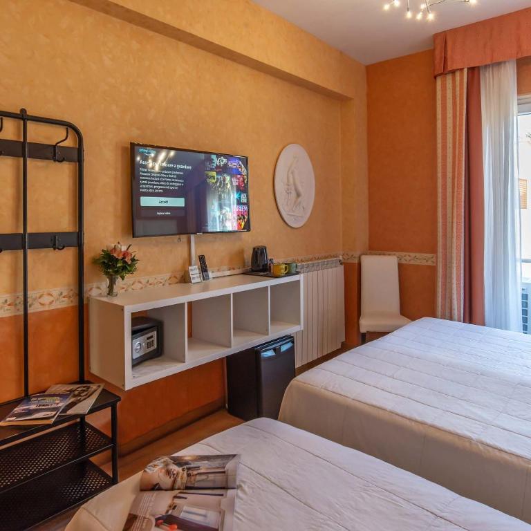 Hotel Jane - Triple Room - 7
