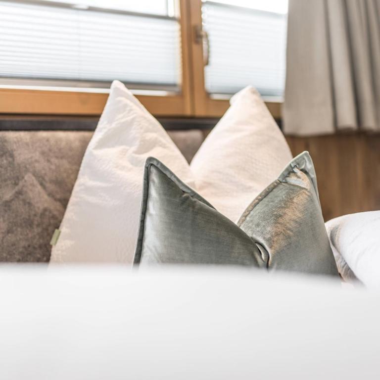 Pension Rofan - Comfort Dreibettzimmer - 1