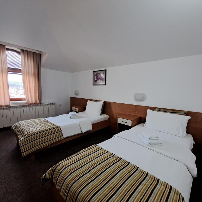 Hotel Marica - Porodični Apartman Tipa "Suite" sa Balkonom - 3