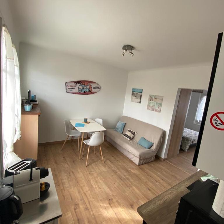 Appartement proche plage et commerces - Apartment - 9