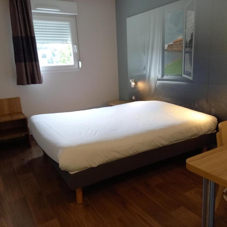 B&B HOTEL Saint-Etienne Monthieu - Chambre Double Standard - 1