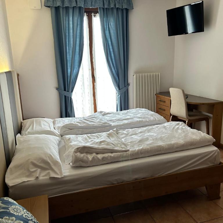 Residence Cima Tosa - Appartamento con 2 Camere da Letto (5 Adulti) - 13