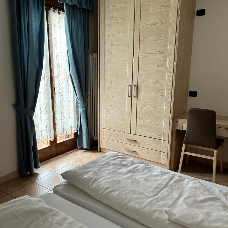 Residence Cima Tosa - Appartamento con 2 Camere da Letto (4 Adulti) - 13