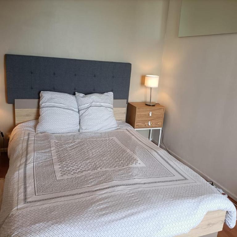 VUE MER et montagne dans parc du roy d'espagne, Up to 7 people - Apartment - 43