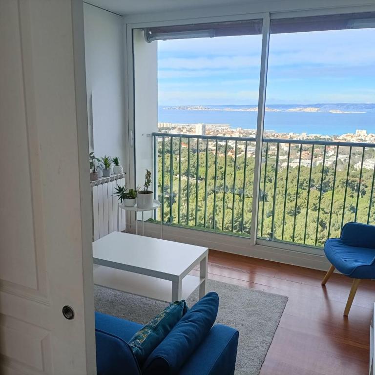 VUE MER et montagne dans parc du roy d'espagne, Up to 7 people - Apartment - 76