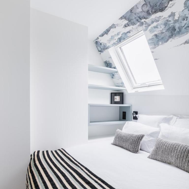 Brand New Luxury Flat in Champs Elysees - Triangle d'Or - One-Bedroom Apartment - 15