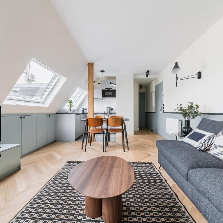 Brand New Luxury Flat in Champs Elysees - Triangle d'Or - One-Bedroom Apartment - 1