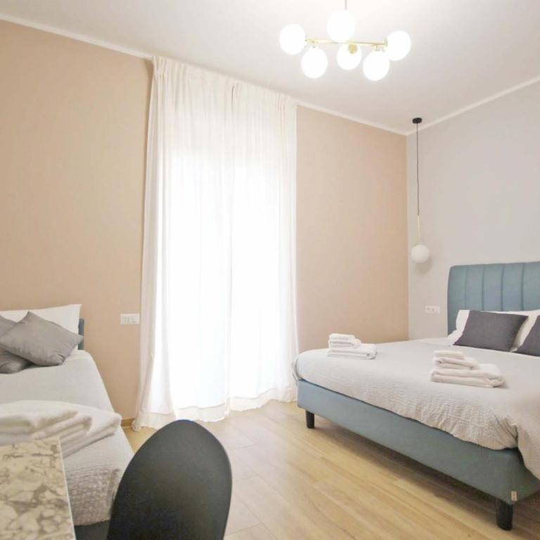 Roma Nostra Luxury B&B - Camera Quadrupla con Balcone - 17