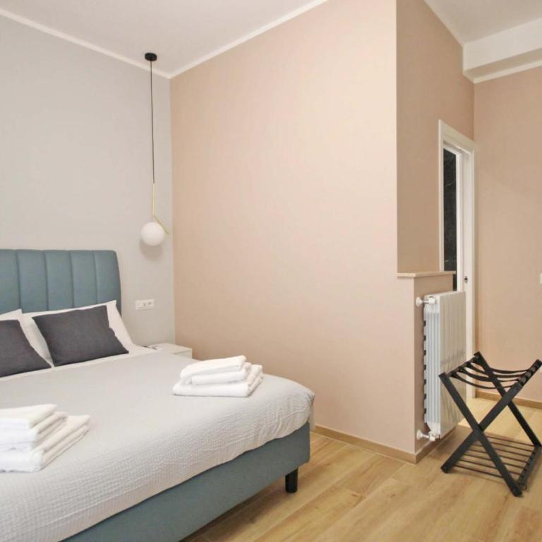 Roma Nostra Luxury B&B - Camera Quadrupla con Balcone - 16