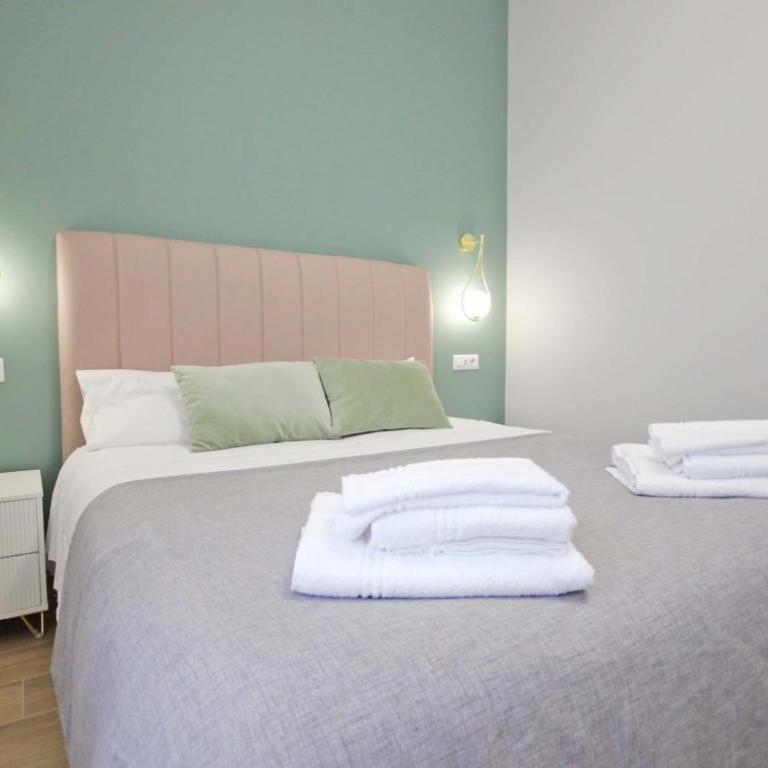 Roma Nostra Luxury B&B - Camera Quadrupla con Bagno Privato - 10