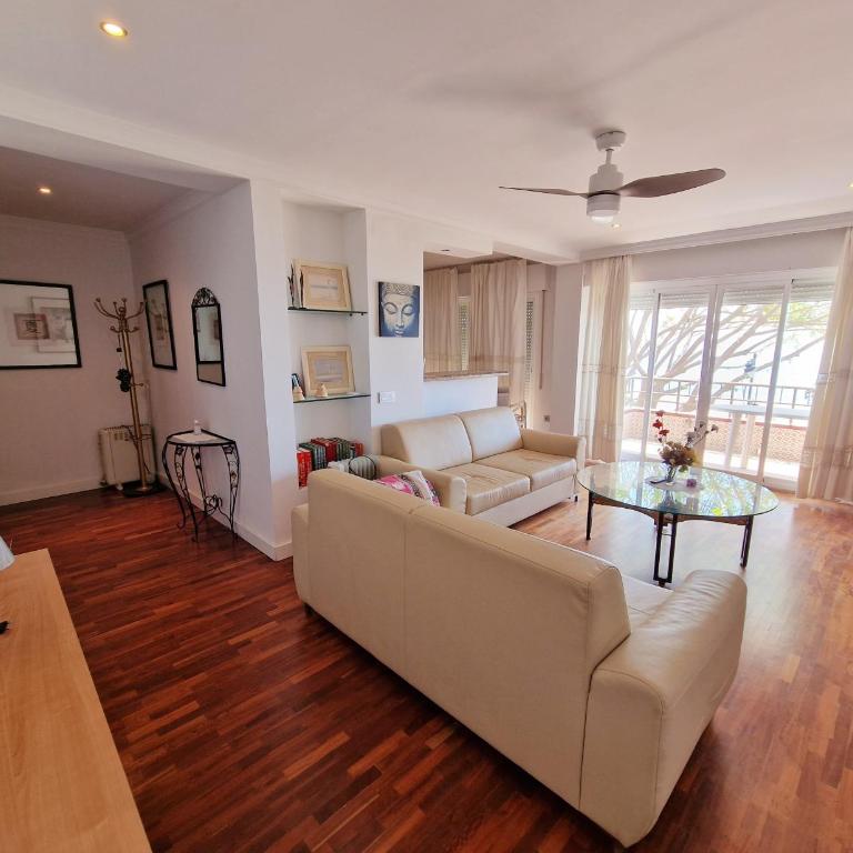 Estepona playa - Two-Bedroom Apartment - 2