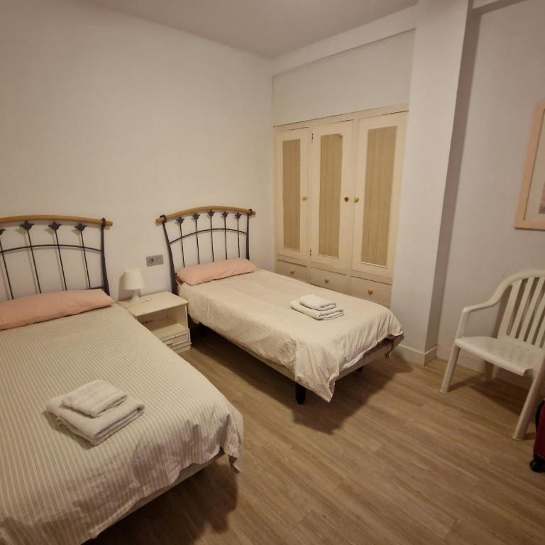 Estepona playa - Two-Bedroom Apartment - 13