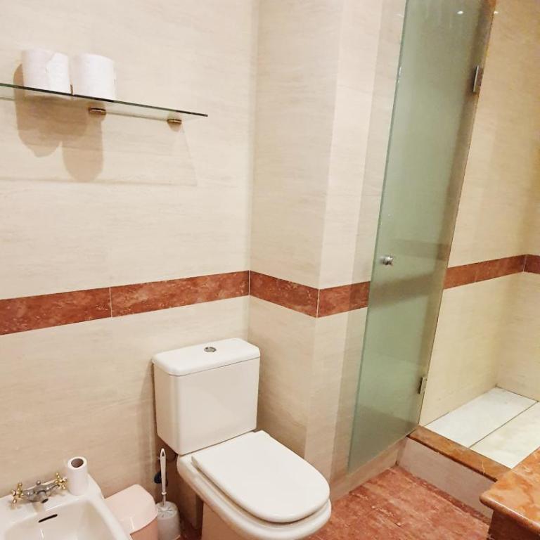 Estepona playa - Two-Bedroom Apartment - 17