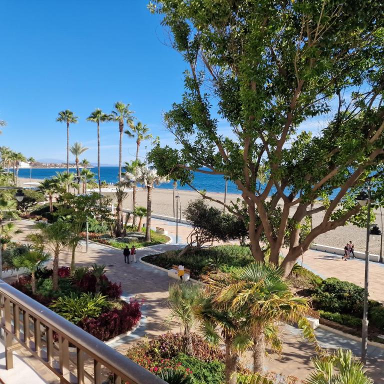 Estepona playa - Two-Bedroom Apartment - 1