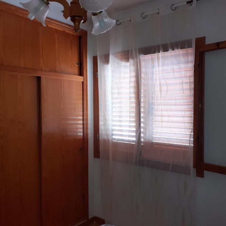Apartamento Santa Pola, en Playa del Tamarit con piscina. - Apartamento de 2 dormitorios - 11