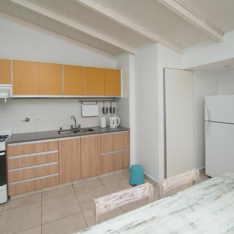 PH al frente en Mar del Plata para 6 personas, con seña - Two-Bedroom Apartment - 4