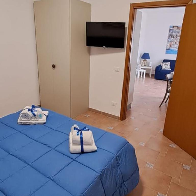 La Casa sulla Piazza - Two-Bedroom Apartment - 13