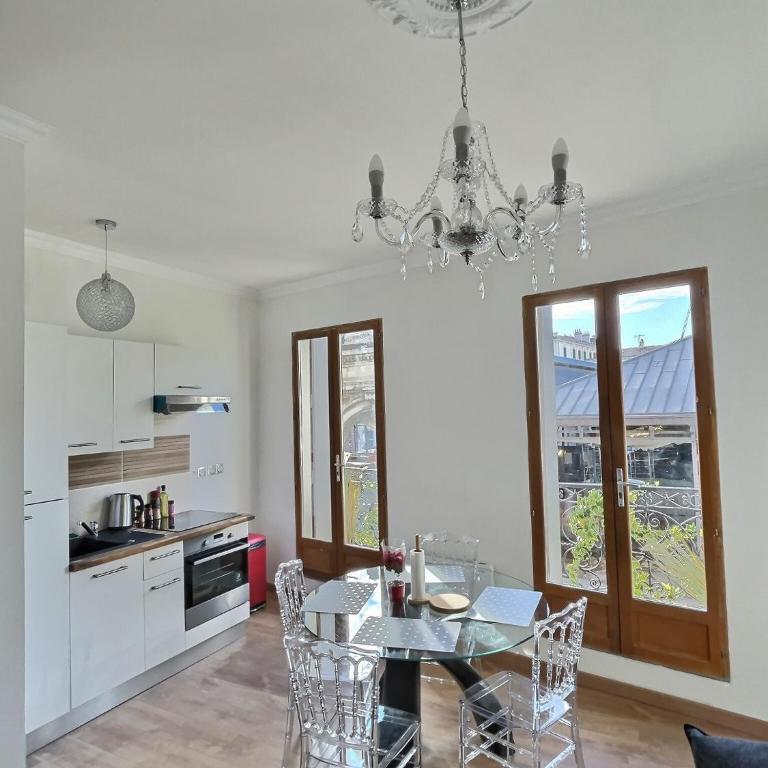 Appartement de charme avec balcon au pied des commerces - Apartment mit 1 Schlafzimmer - 3