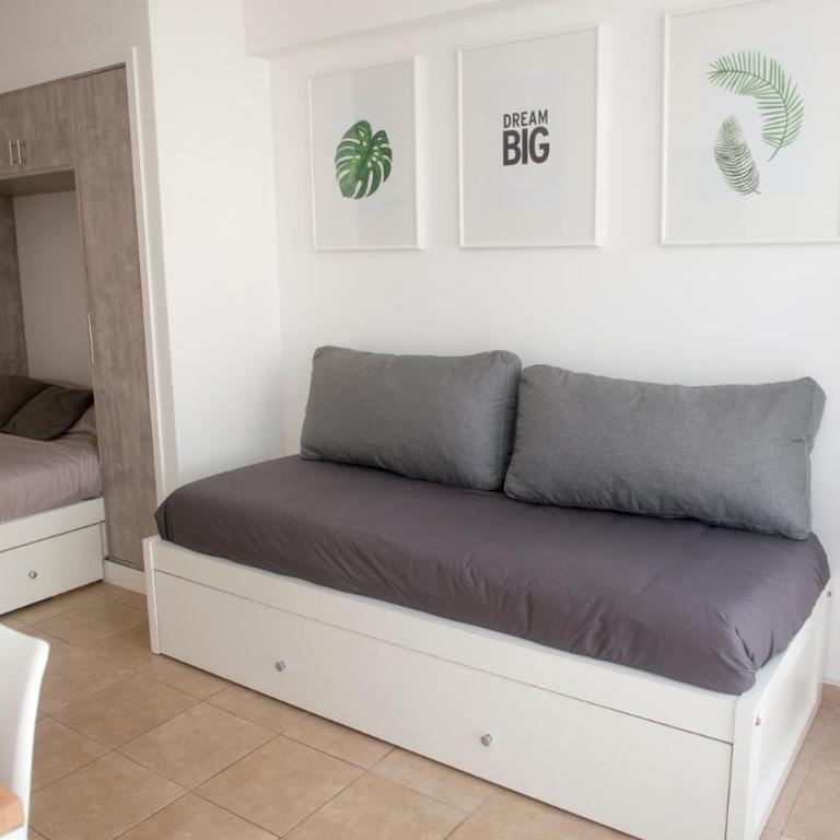 Renovado monoambiente en La Feliz con seña - Studio - 2