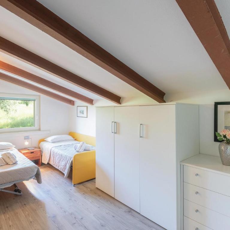 Gorgeous Home In Lazise Vr - Casa Vacanze con 3 Camere da Letto - 26