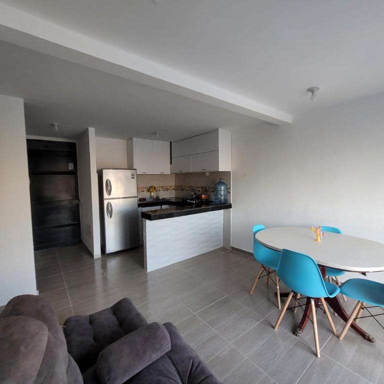 Bonito apartamento Con Piscinas Central, Acceso a Las Playas - Apartamento de 2 dormitorios - 14