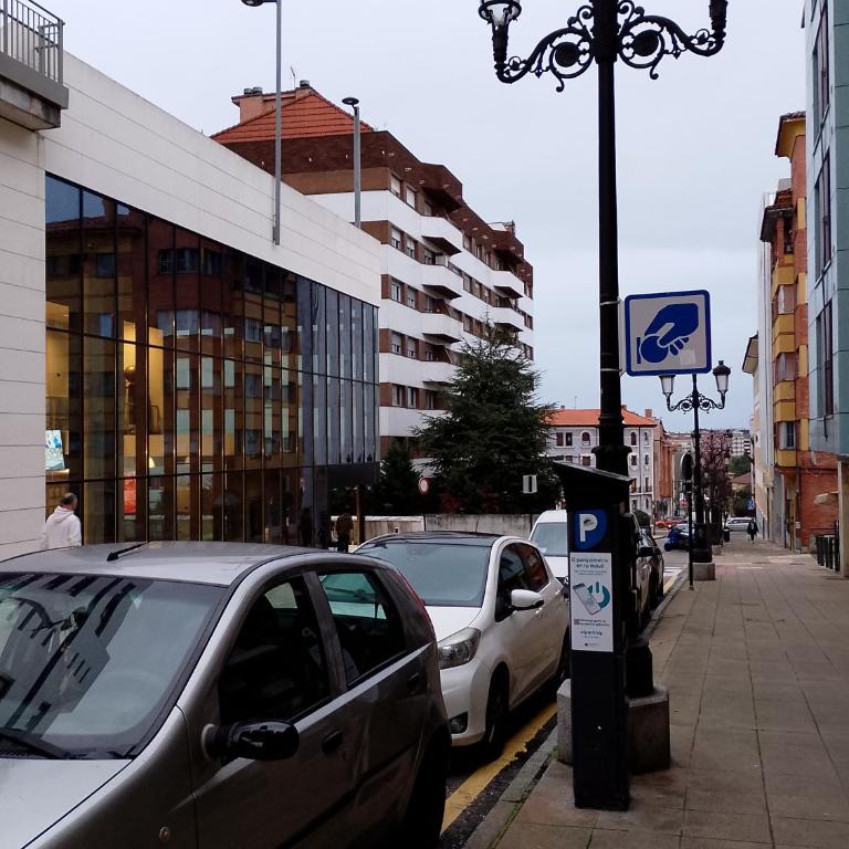 Acogedor apartamento a un paso de Gascona con WiFi y Netflix gratis by M&N's House - Three-Bedroom Apartment - 29