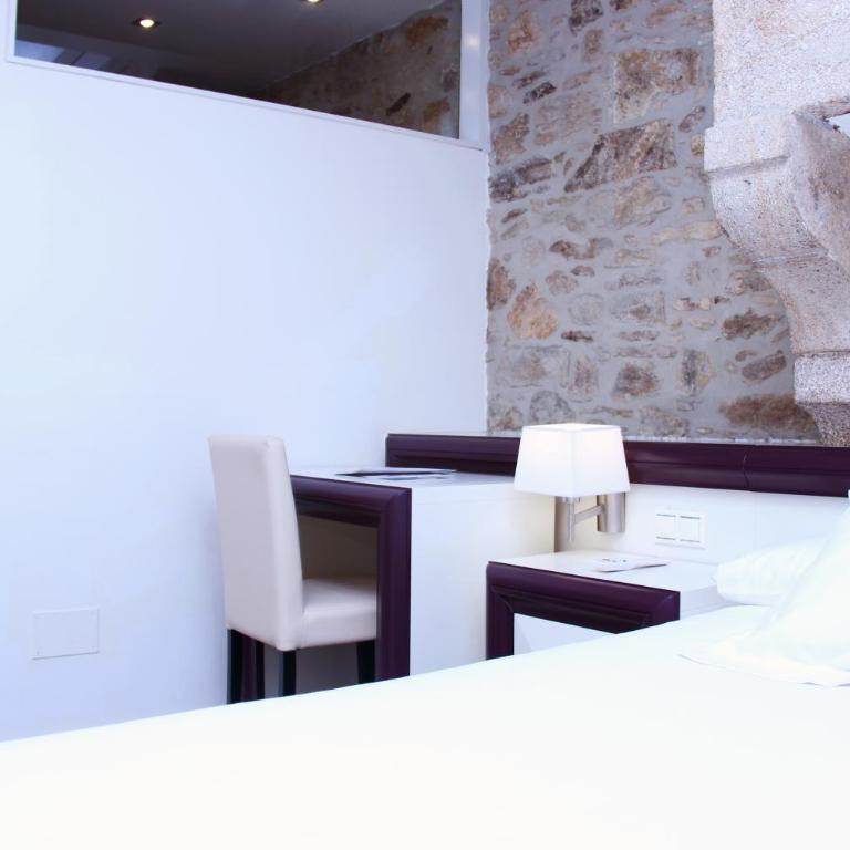 Hotel Montenegro Compostela - Habitación Doble - 2 camas - 1