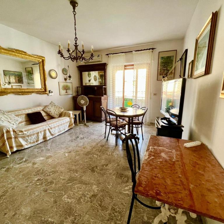 Casa Relax nel centro storico con posto auto - Appartamento con 2 Camere da Letto - 3