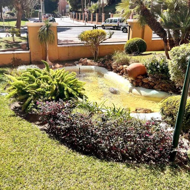 Love Rent4 Málaga Bajondillo Playa, Piscina & Parking - Two-Bedroom Apartment - 36