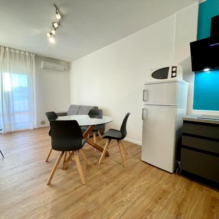 Modern apartment with pool and sea view - Appartamento - 7