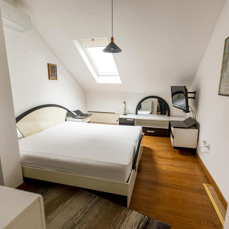 Oldest House Belgrade - Apartman sa 2 Spavaće Sobe - 14