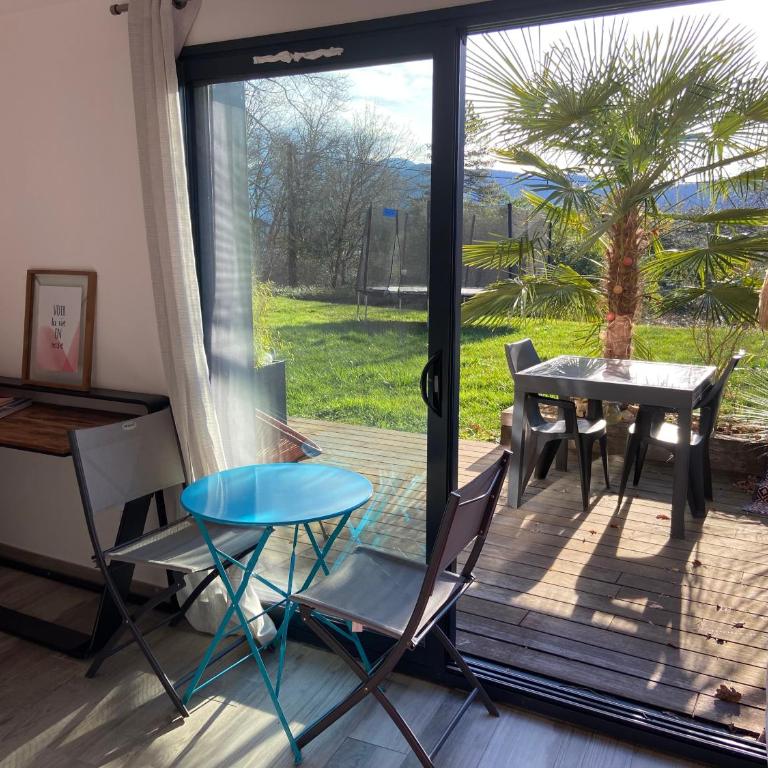Suite cosy - Chambre Triple - Vue sur Lac - 9