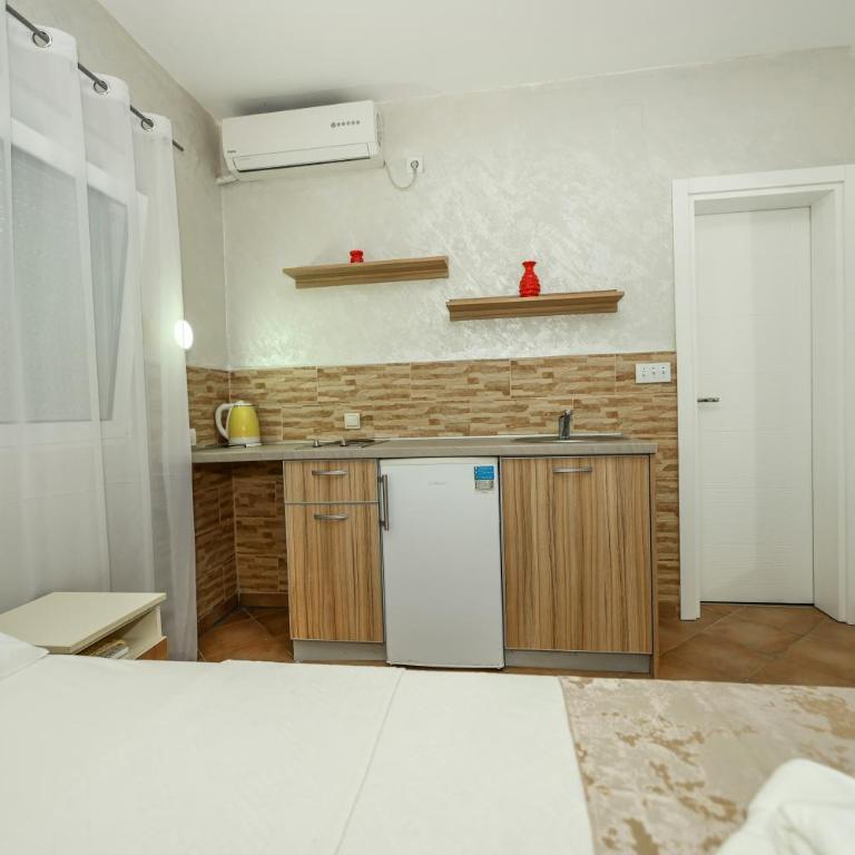Villa Lux Rajović - Studio sa Bračnim Krevetom (King-size) - 5